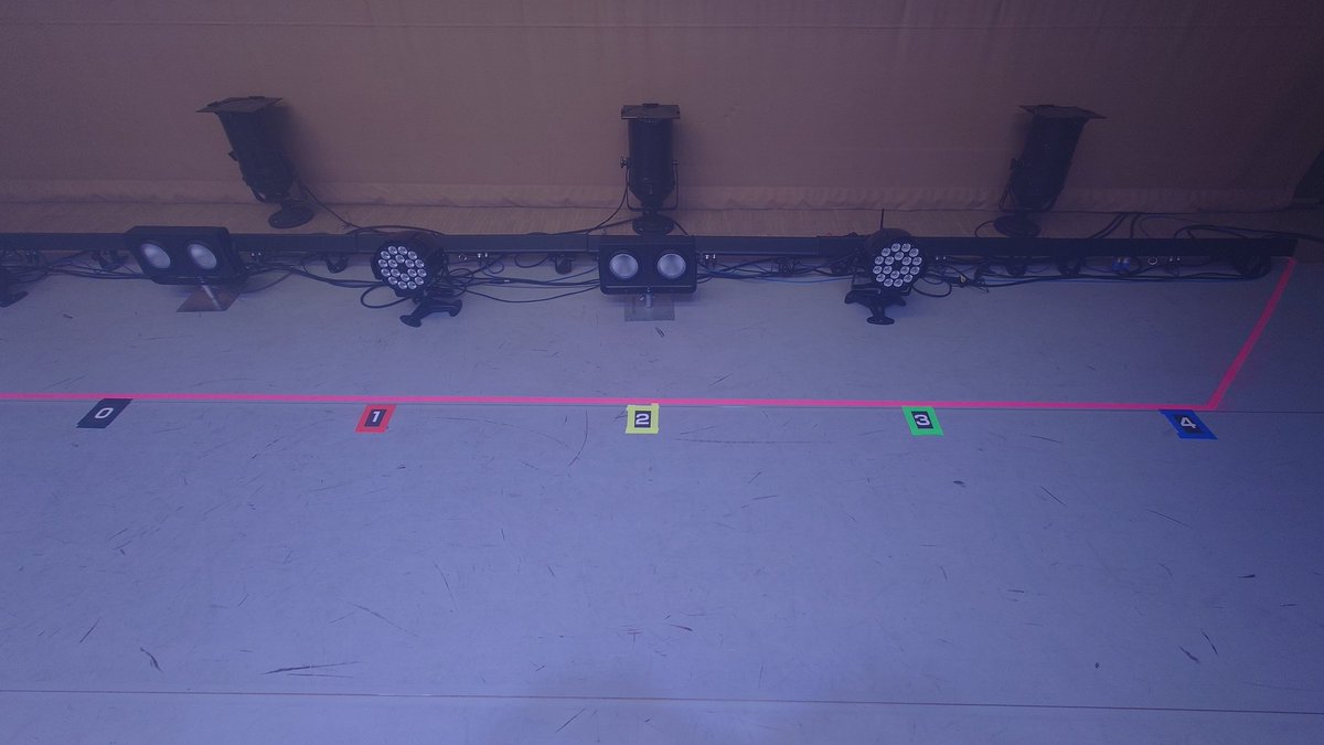 はれコス tweet media