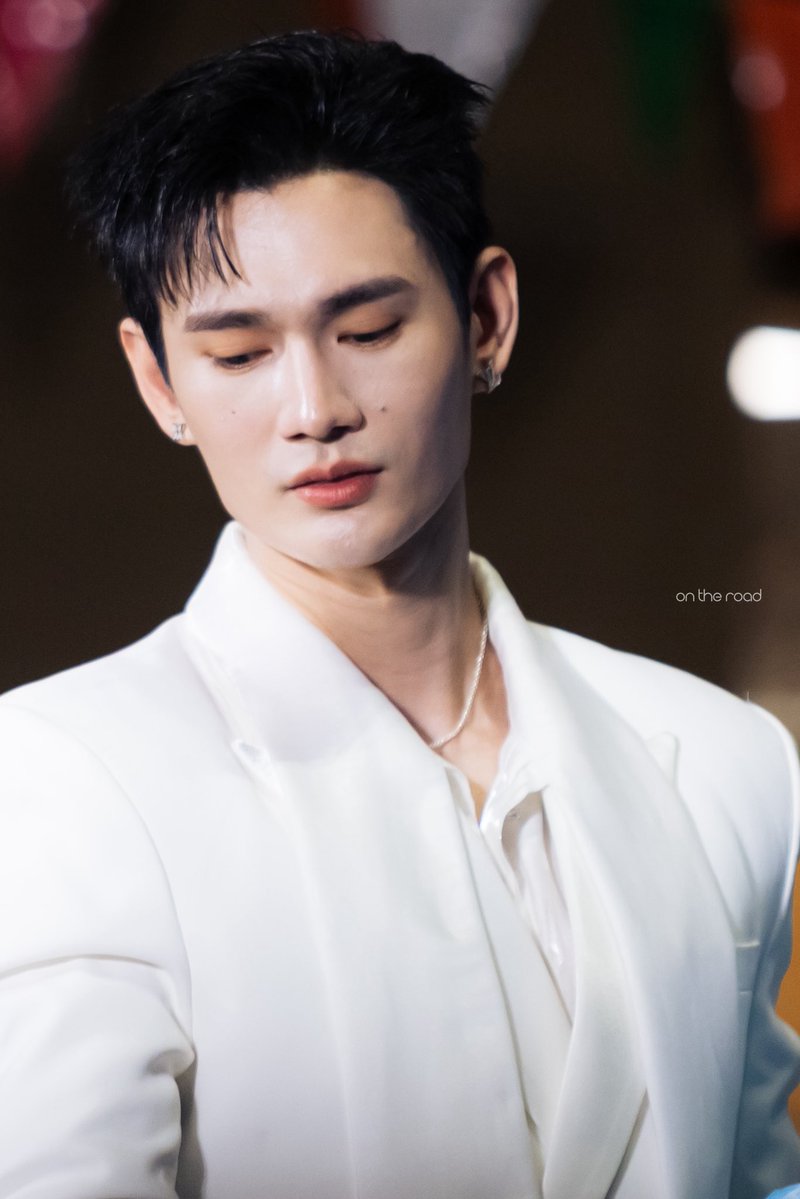 ON THE ROAD 🚗 tweet media