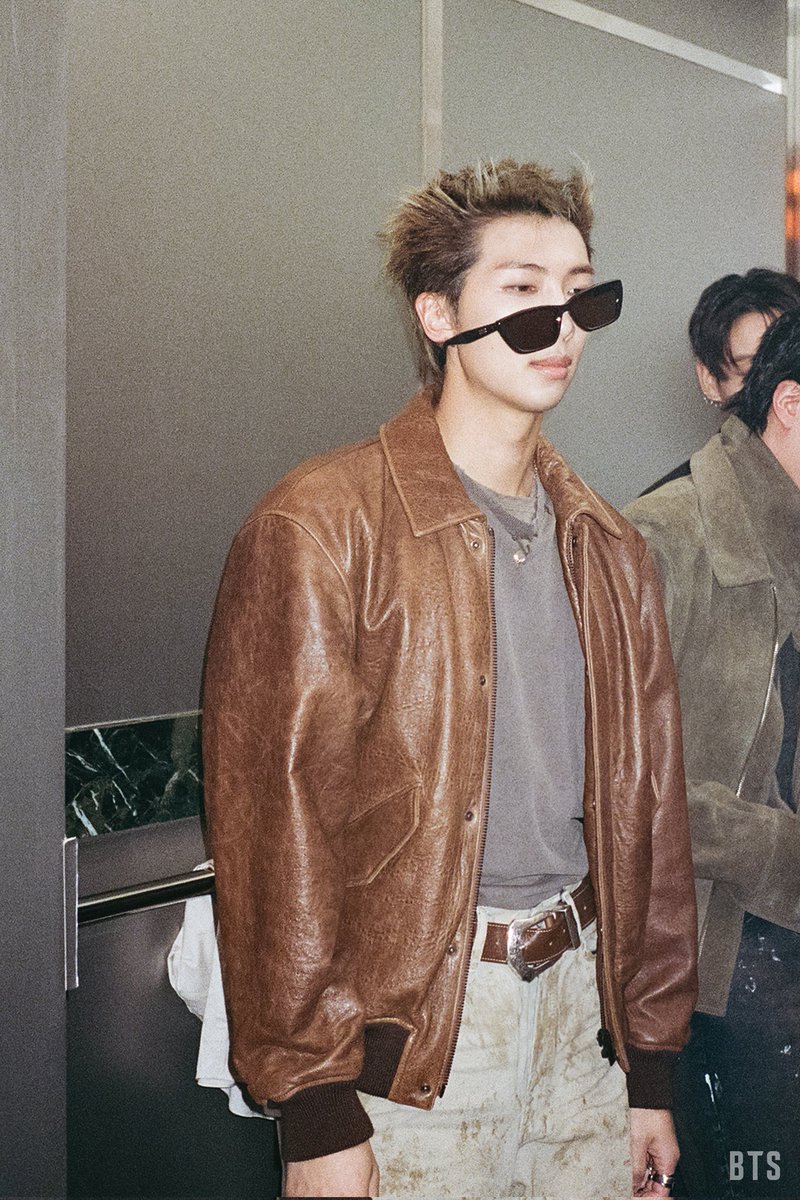 RM⁷ (김남준) Spain 🐨 #ARIRANG ⊙⊝⊜💜 tweet media