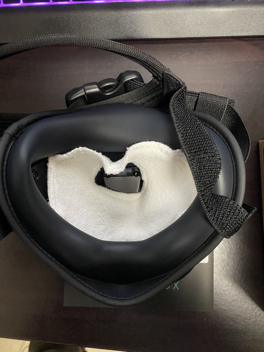 黒猫ハヤト😼vtuber tweet media