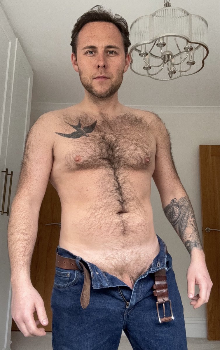 JoshuaBPascoe's tweet photo. Ran out of boxers……. Oh well , I’ll go commando today 😈 https://t.co/zXe8CQpXV2