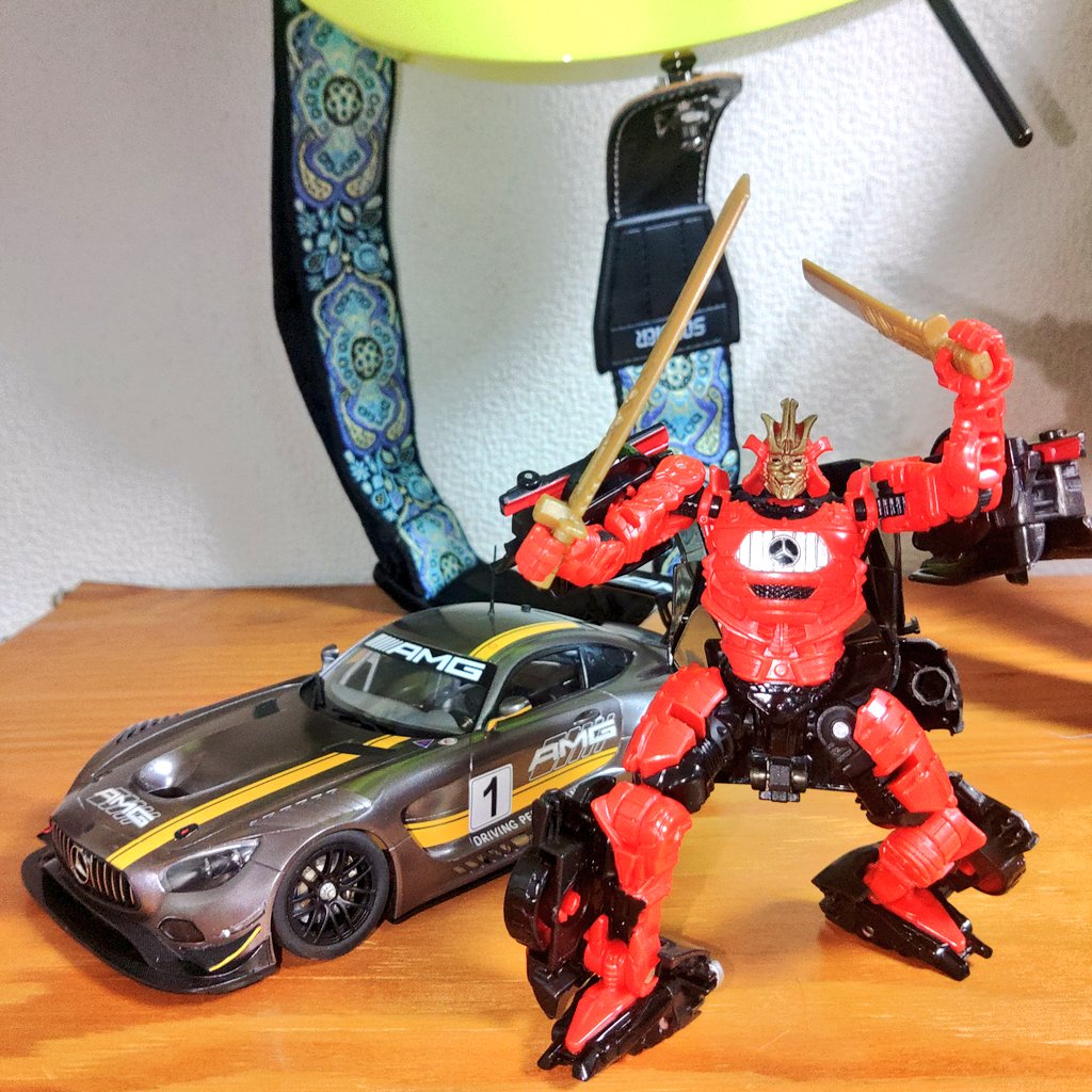 ケネディ tweet media