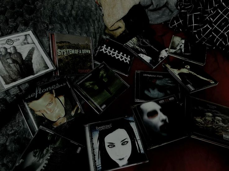 Демон tweet media