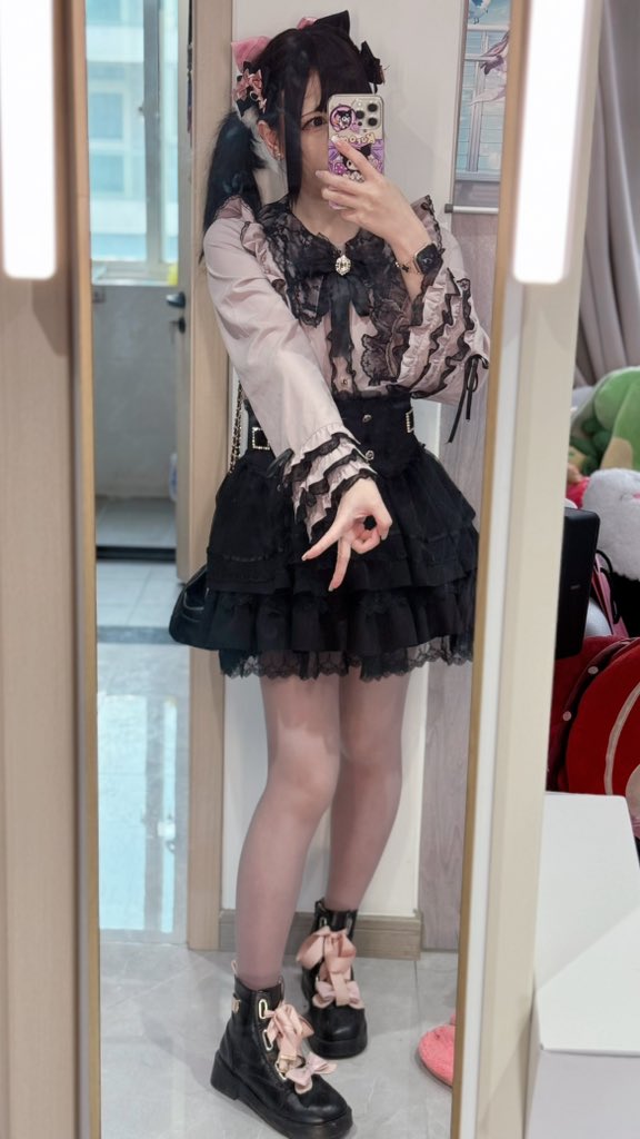 芊茉音華 tweet media