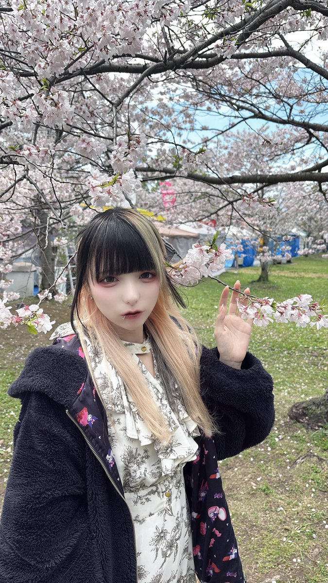 糖冬みゅに☦︎︎4/19生誕 tweet media