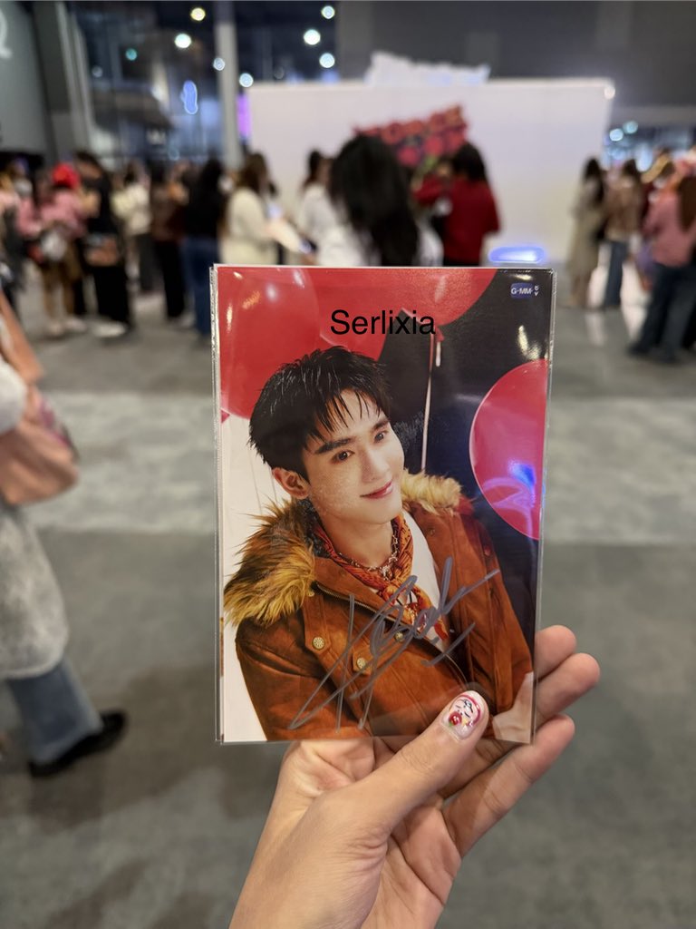 serlixia tweet media