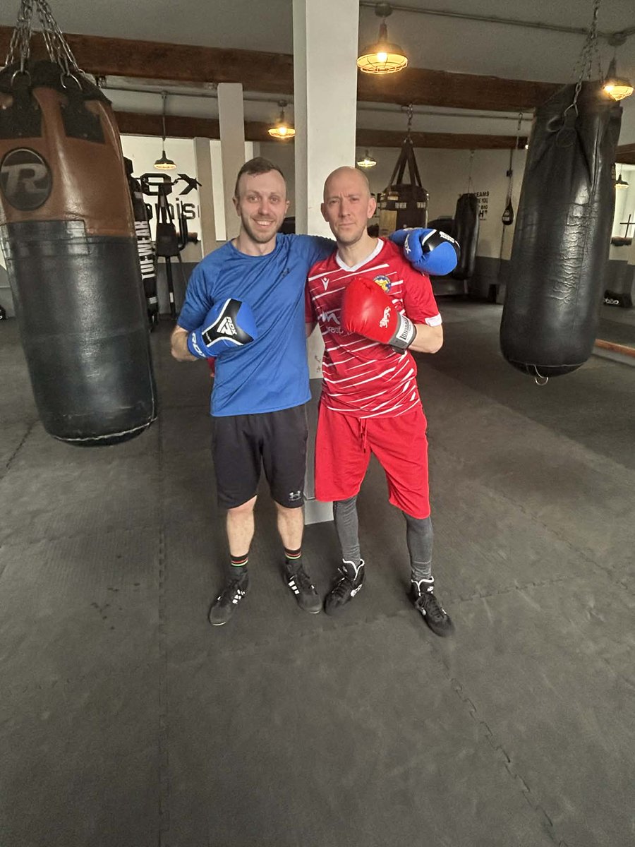 MarcusSummers81's tweet image. Top workout in the gym this morning with my brothers 💪 🥊 #TeamMarcus #TeamGroves #TeamNPBA