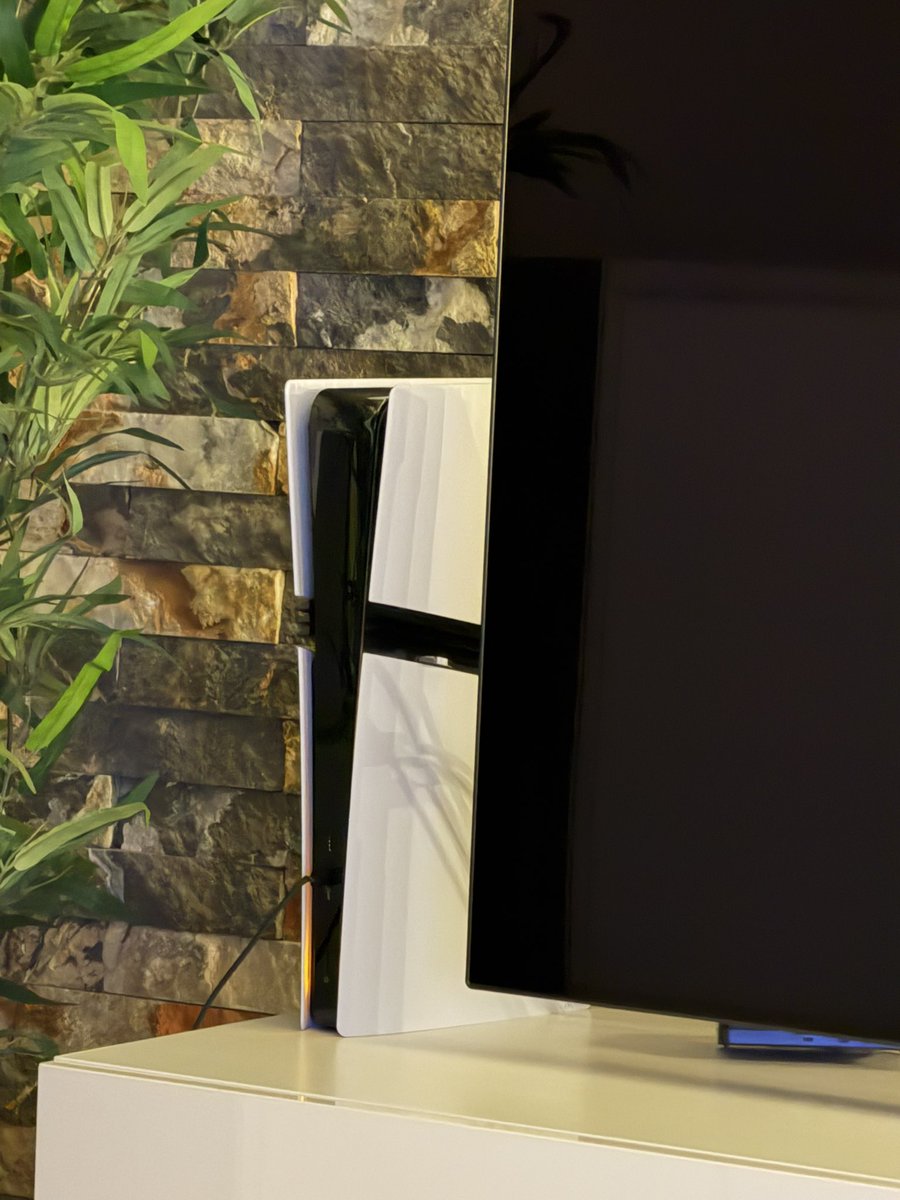 أبــو فــــهـــد tweet media