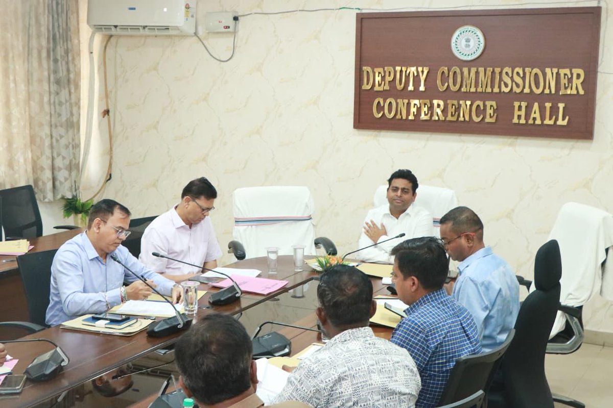 District Election Officer, West Singhbhum tweet media