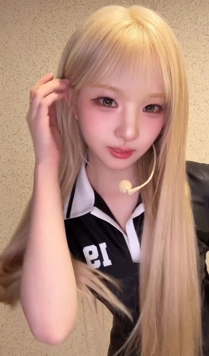 HaizulByezul tweet media