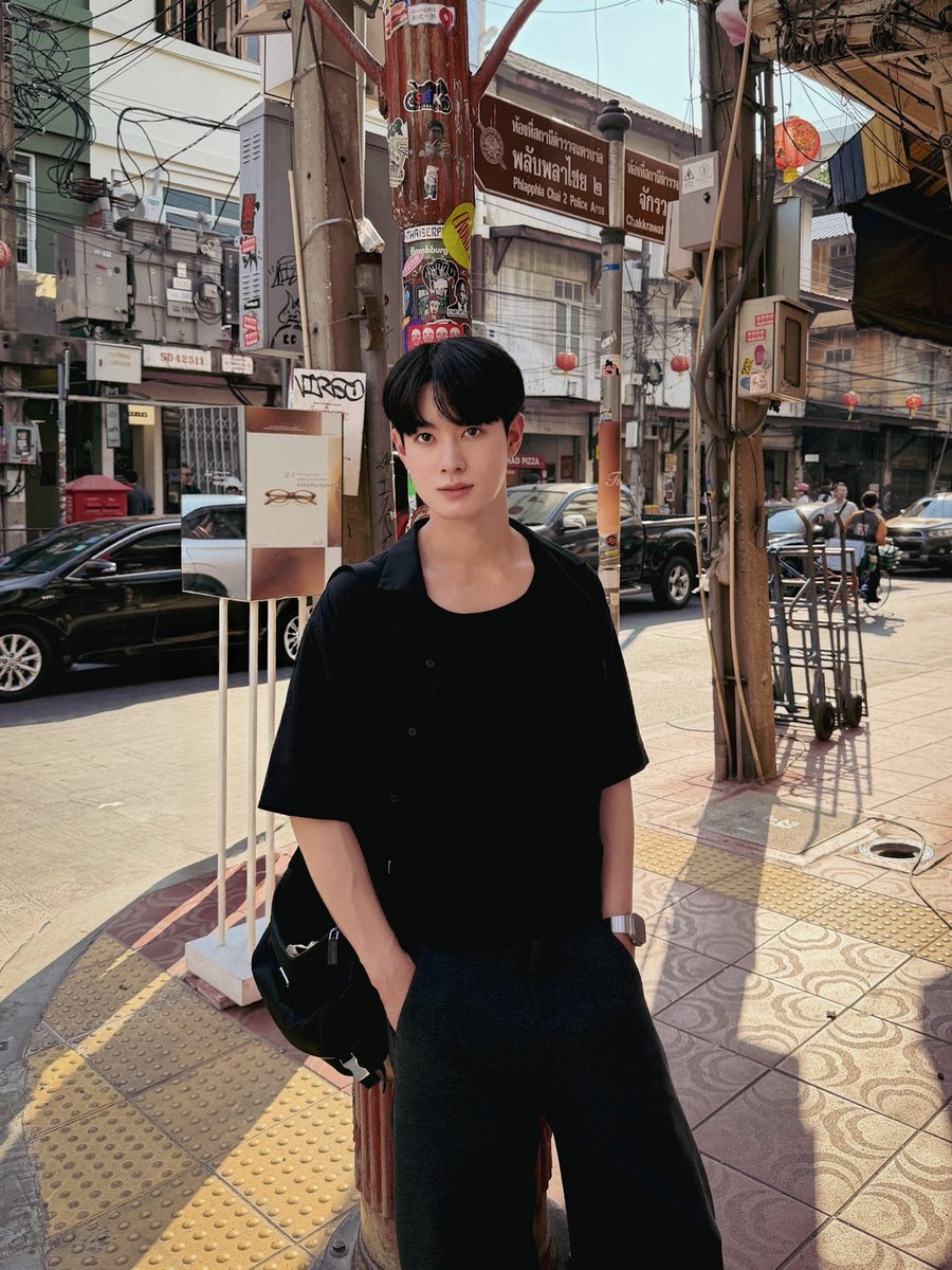 Surachetop tweet media
