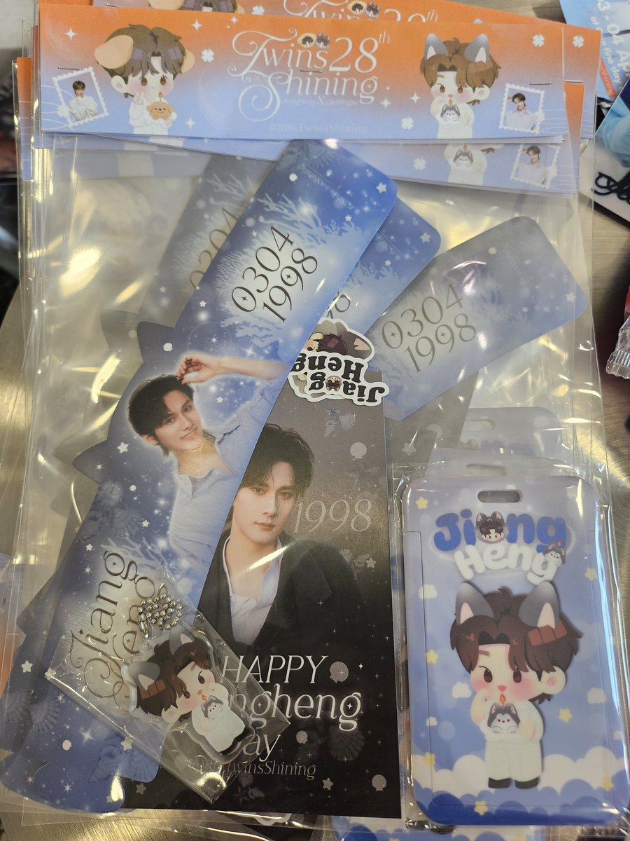 𝟐𝟖𝒕𝒉𝑻𝒘𝒊𝒏𝒔𝑺𝒉𝒊𝒏𝒊𝒏𝒈 tweet media