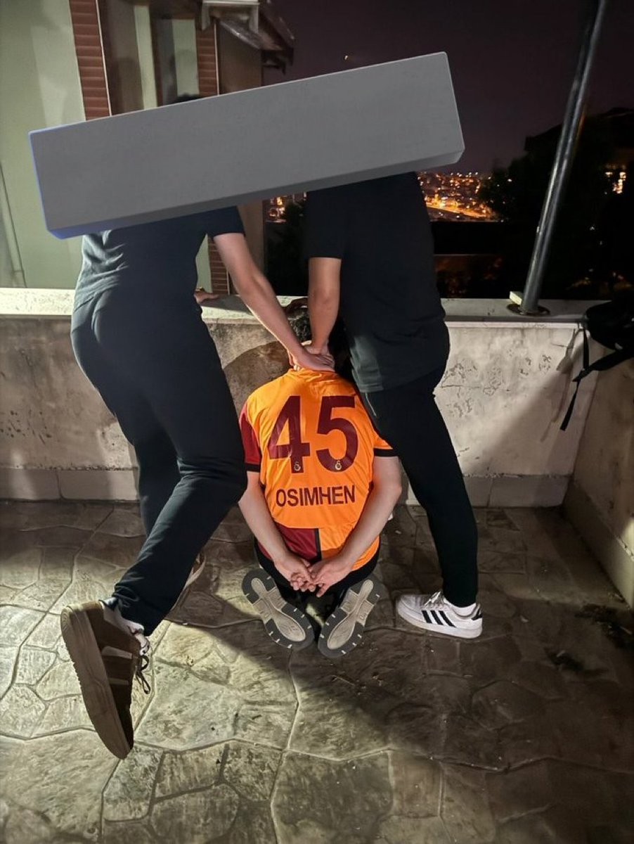 Honorede tweet media