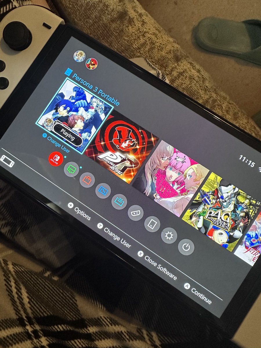 scout💙🦚// balloon day tweet media