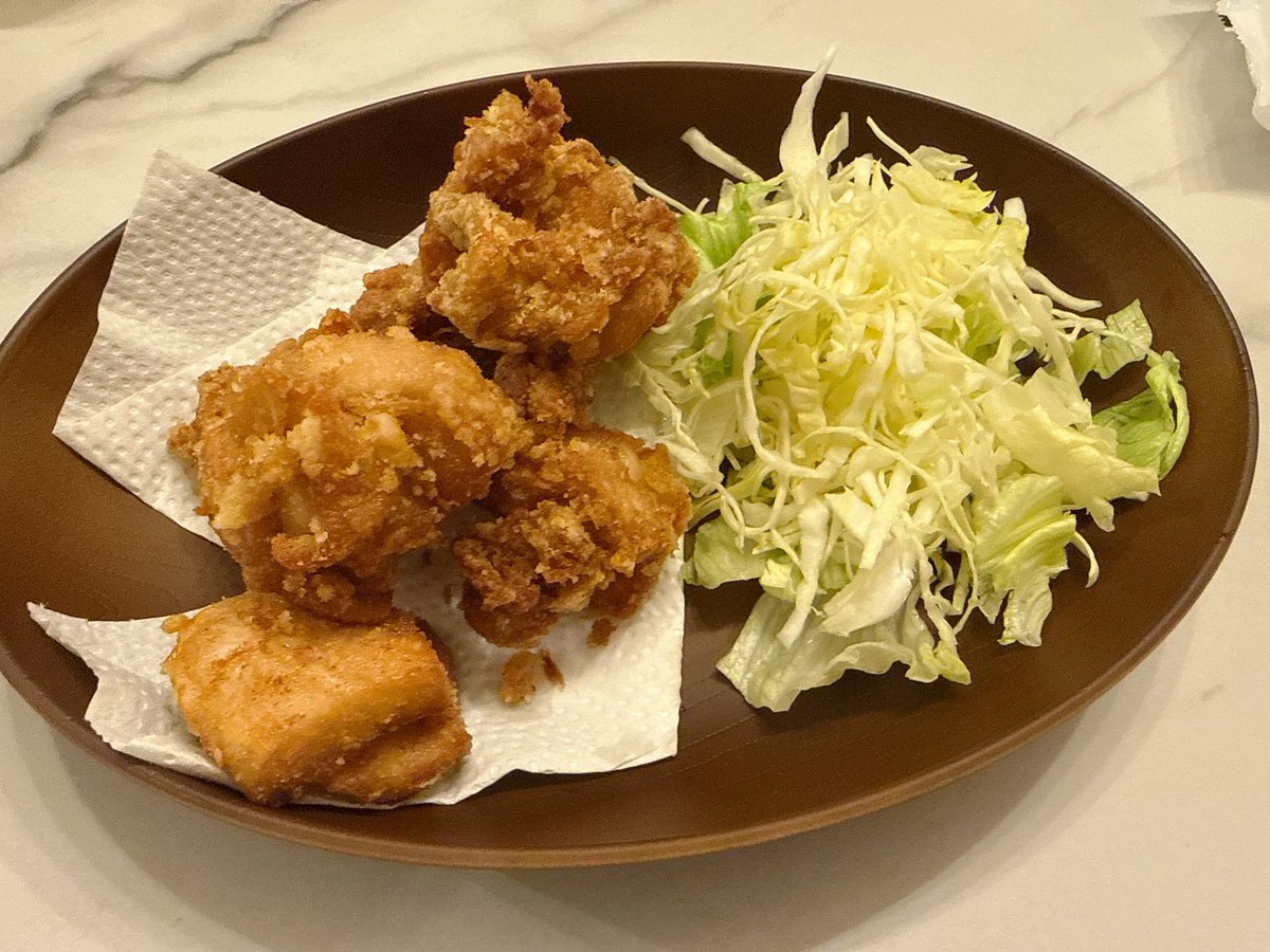 Lait20220128's tweet photo. 唐揚げうまい https://t.co/Yw7V1S7MIK