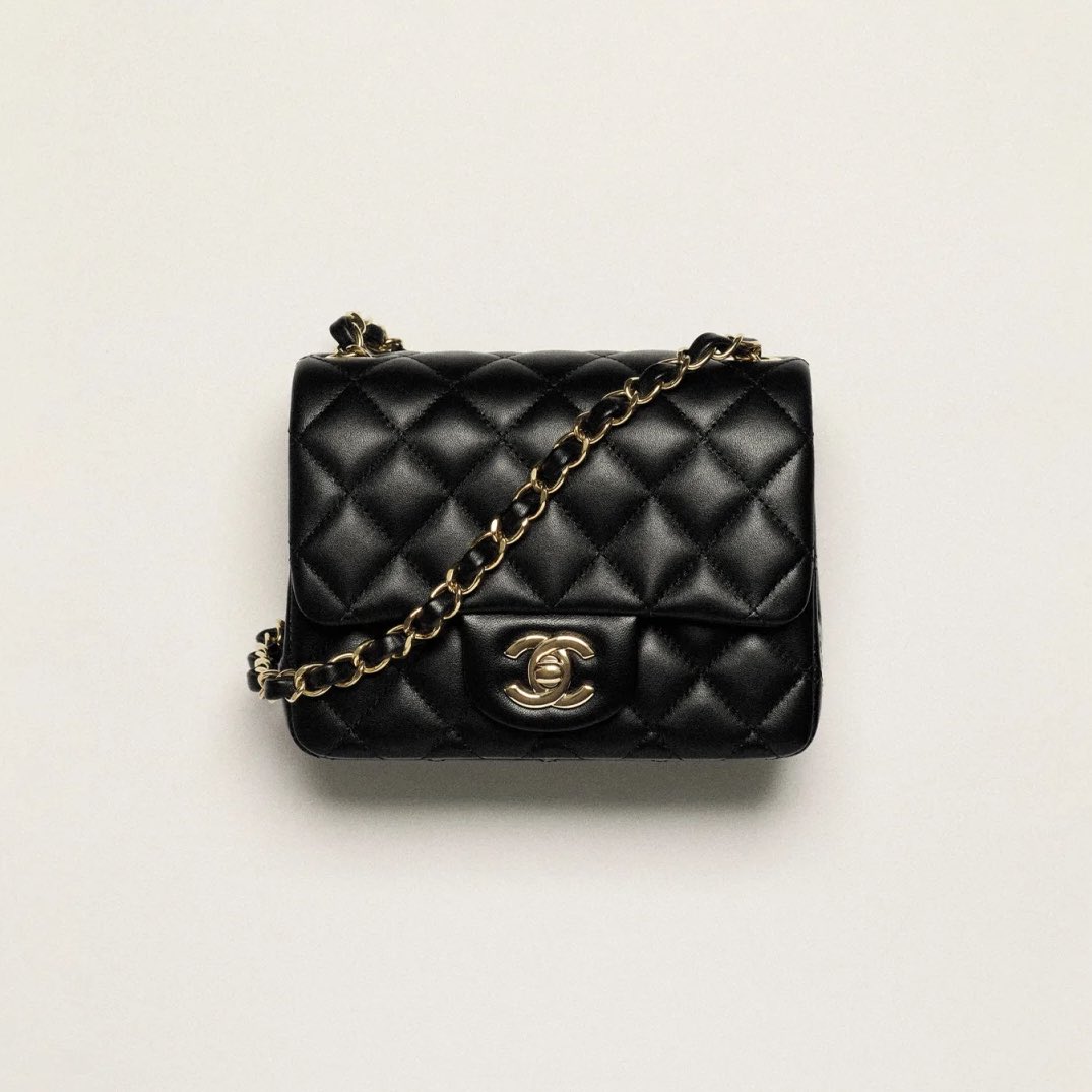 𝙚/𝙮🍀 tweet media