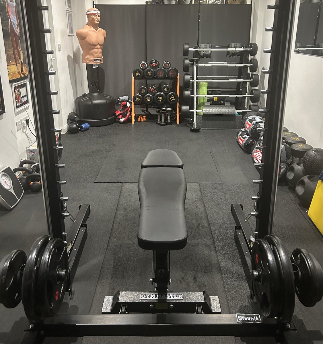 soundadvice355's tweet photo. Easter break has arrived!

Kids already driving you mad? 

No time for you ? 

Your exercise routine has now gone for the next 2 weeks 😱

Never fear ! 

Local personal coach has a private studio fully equipped to adapt to any client goals 
Weight loss

Body tone https://t.co/0Vl3L2779R