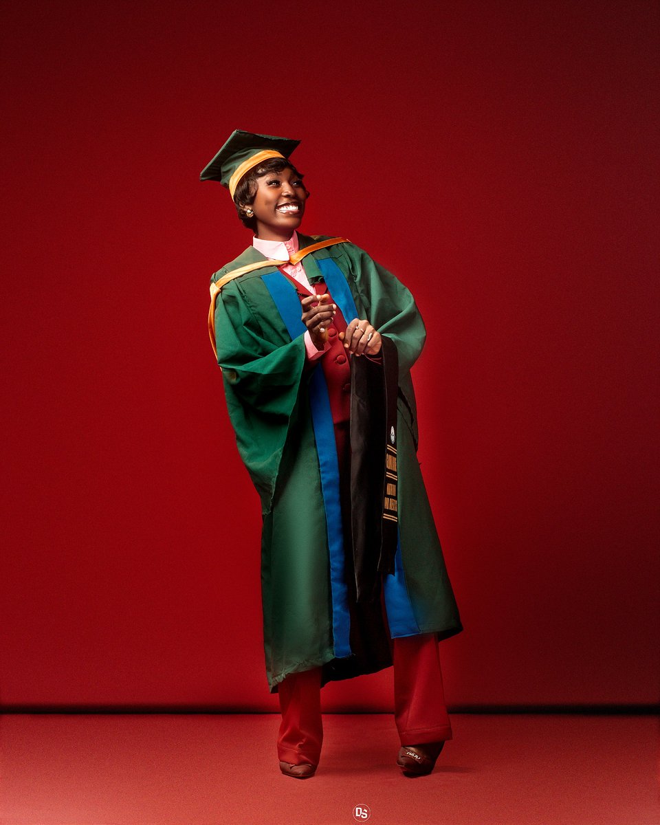 TheGlobalGloria's tweet image. Let me reintroduce…
Urube Gloria, Graduate of Nutrition and Dietetics from the Federal University of Agriculture, Abeokuta. RDN in view.

Cheers to more growth, more impact, and all the possibilities ahead. 

#graduate #convocation #graduation #fyp