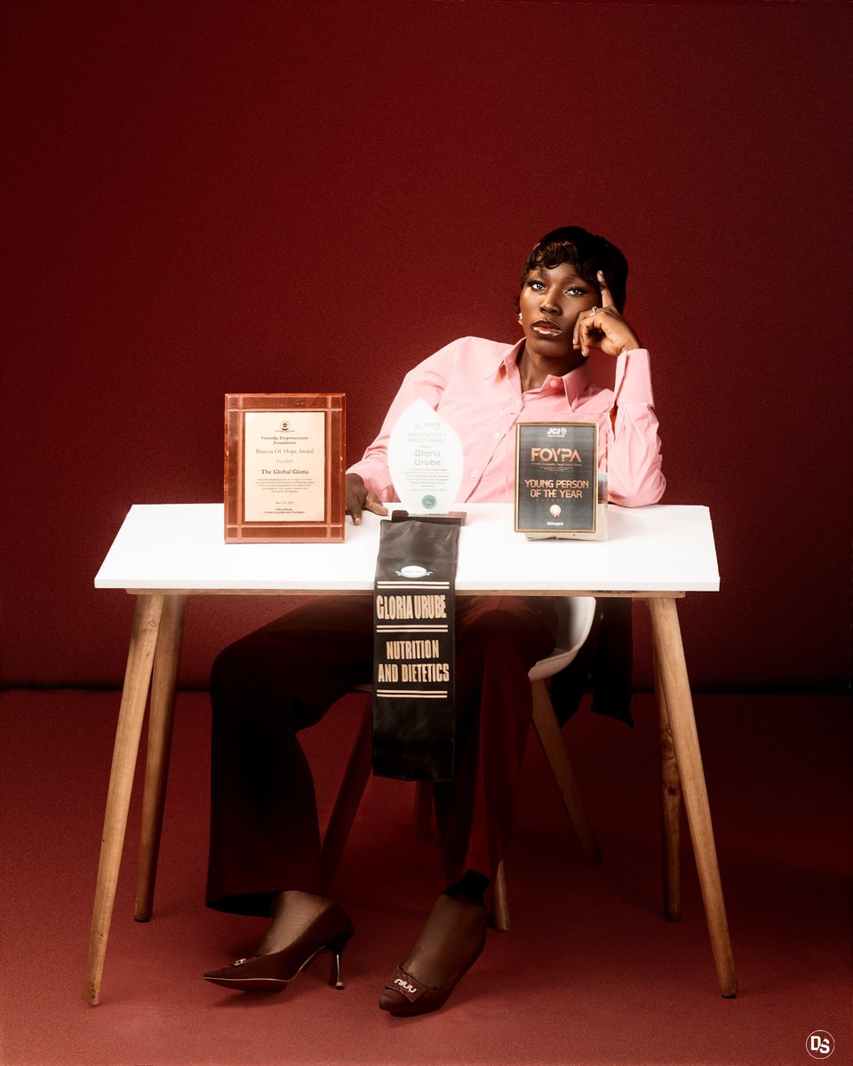 TheGlobalGloria's tweet image. Let me reintroduce…
Urube Gloria, Graduate of Nutrition and Dietetics from the Federal University of Agriculture, Abeokuta. RDN in view.

Cheers to more growth, more impact, and all the possibilities ahead. 

#graduate #convocation #graduation #fyp