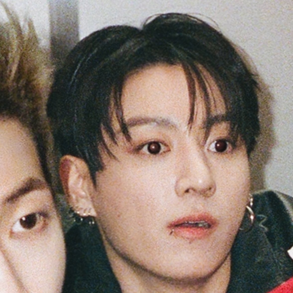 jungkook admirer tweet media