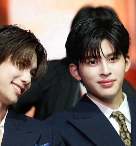 punch 𝜗𝜚˚⋆ tweet media