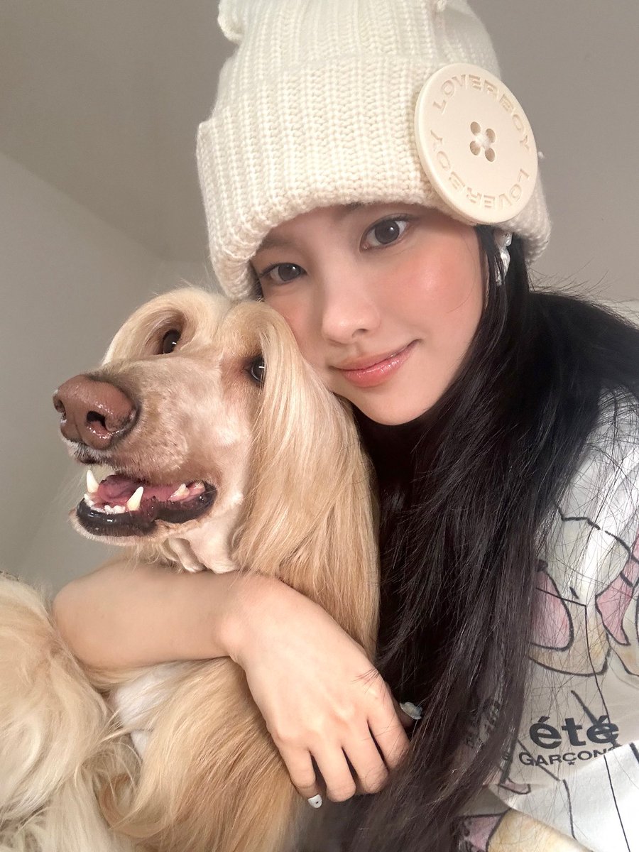 churoro202's tweet photo. 강쥐💛윤아💛나 😍😍😍 https://t.co/0lUxxDuxOZ