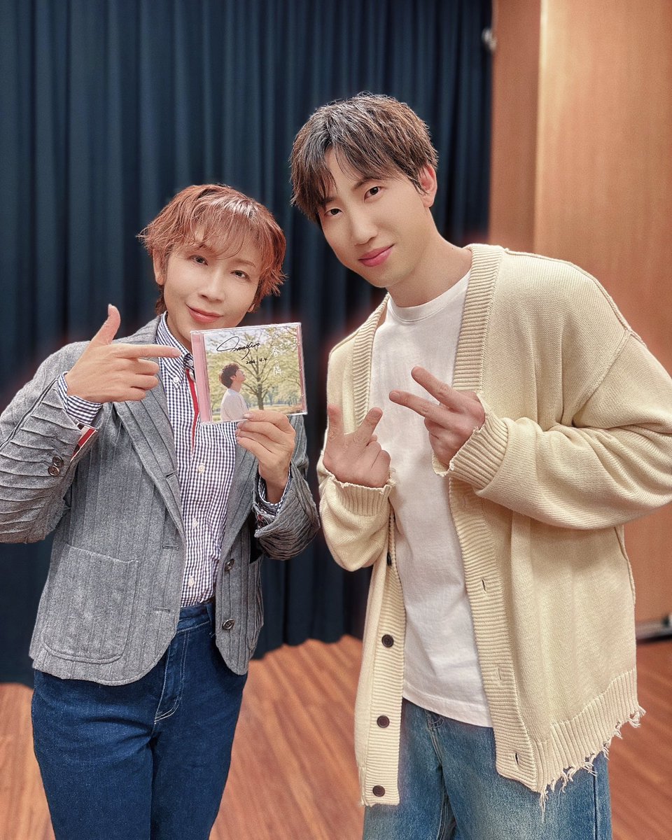 Sangwoosang's tweet photo. 『春の隣』リリース記念トーク&amp;ミニライブに来てくれたみんな今日は雨の中どうもありがとうございました！新曲初披露でみんなと一緒に楽しく歌えた！！MCきょうこさんとのトークでは最近の近況を写真つきで話したりMV鑑賞会でもいろいろ話せてよかった！みんな足もと気をつけて温かくして帰ってね！！ https://t.co/wztaBDCkLB