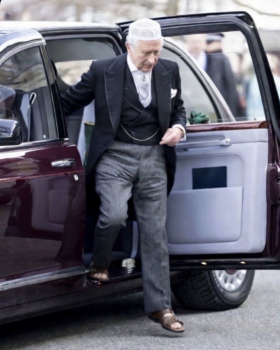 Benonwine tweet media