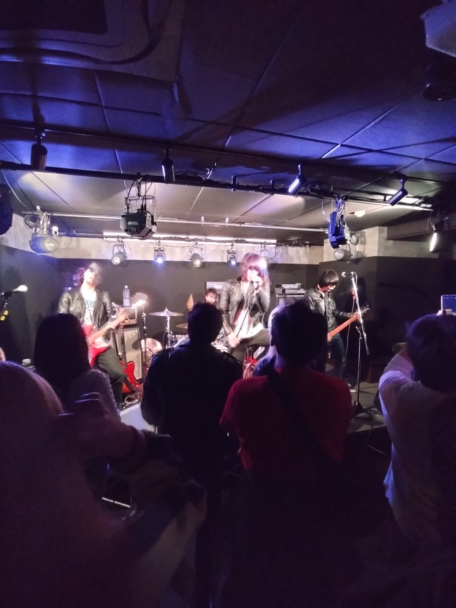 chinchin_band's tweet photo. 「音ノ三原色」お次は？

2バンド目

Dr.VENUS！！！！！ https://t.co/NrgdAMFwNw