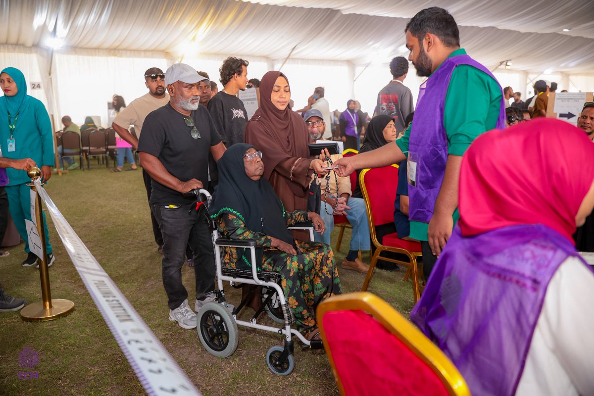 Elections Commission tweet media