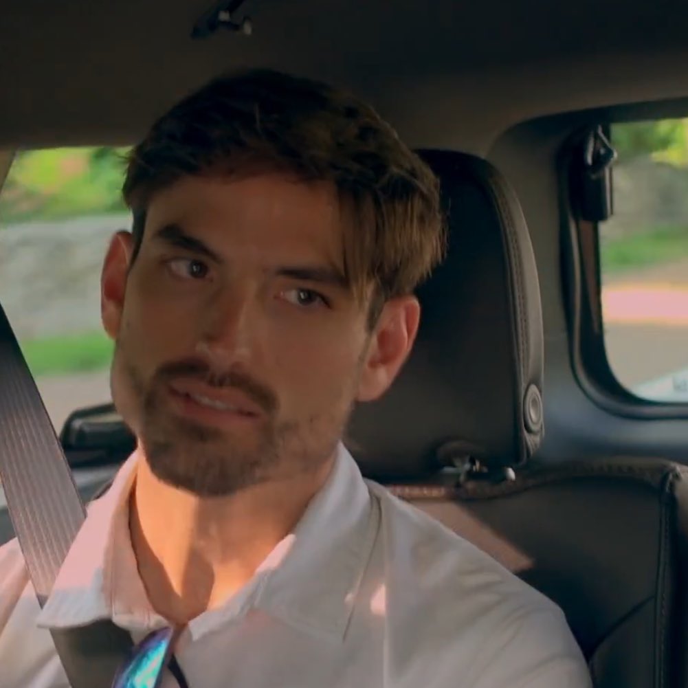 Jaidon |6’5 bottom defending Lisa Barlow| tweet media