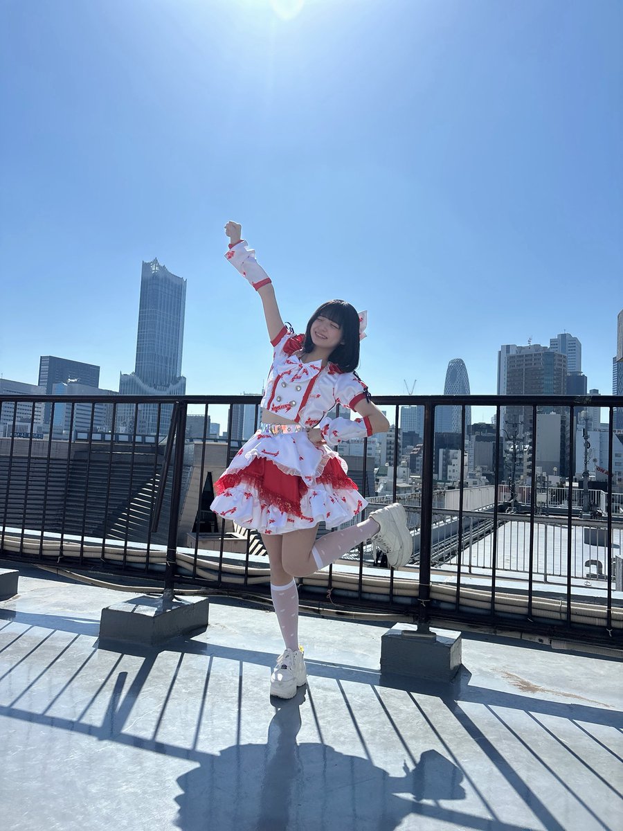 世楽みこと(MEWCATUNE) tweet media