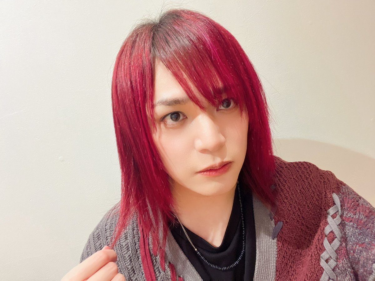 Post by ピコ💋6/29『ピコっちゃうゾ！』 on X: 髪伸びたなぁ