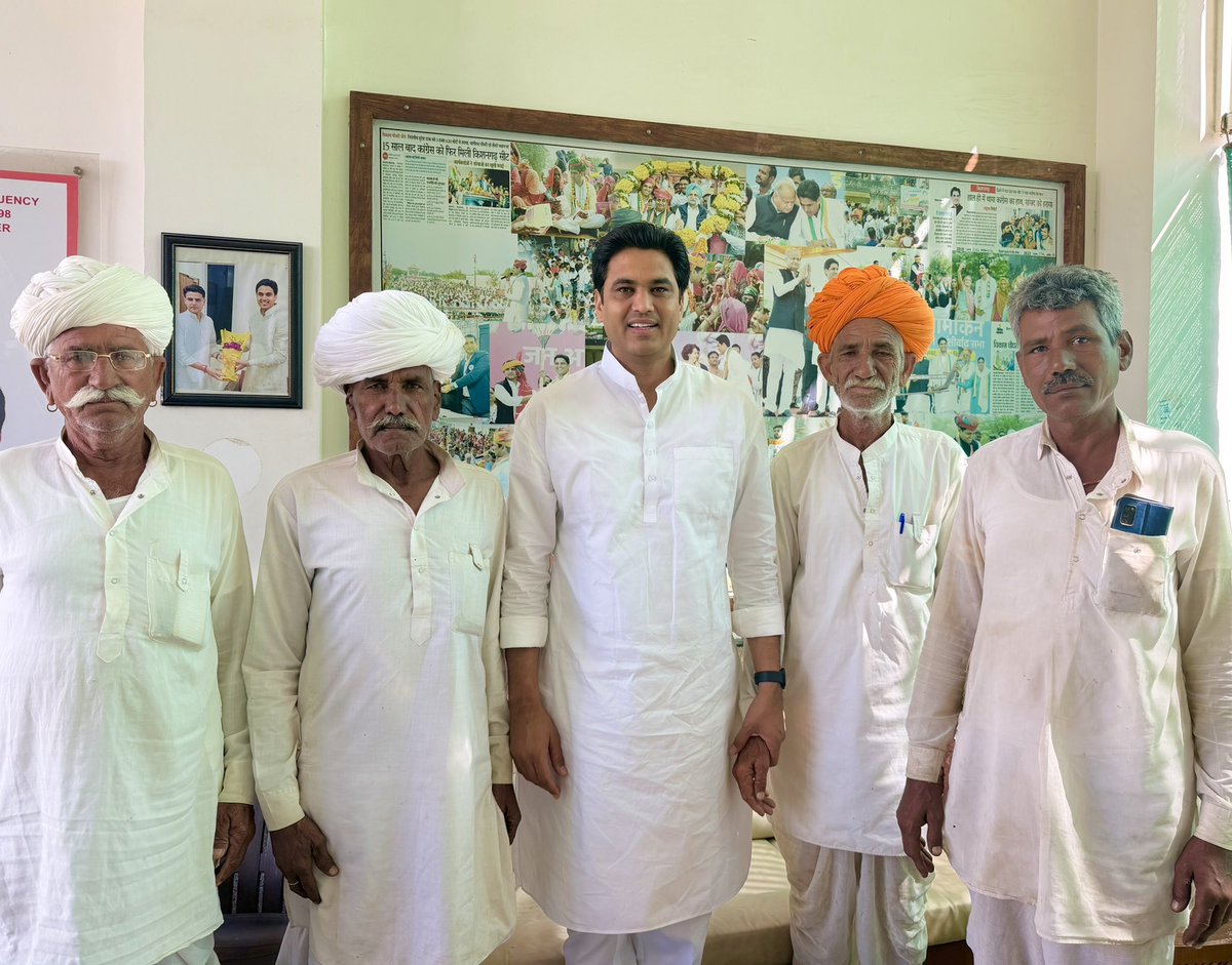 DrVikasAjmer's tweet image. किशनगढ़ आवास पर अपनों के बीच!
#PeopleFirst