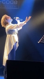 same_0622's tweet photo. お邪魔致しましたm(_ _)m
お友達の活躍は本当にいつも誇らしいなと思って見ております🍀*゜
やっぱり全ての舞台は勉強になる、、、
みなさん歌うますぎだし、表現方法も人それぞれで、やはり皆様舞台演劇をしてらっしゃる方やなぁと胸に刻まれた舞台でした
 #役者SINGER https://t.co/Sbqw8WS9On