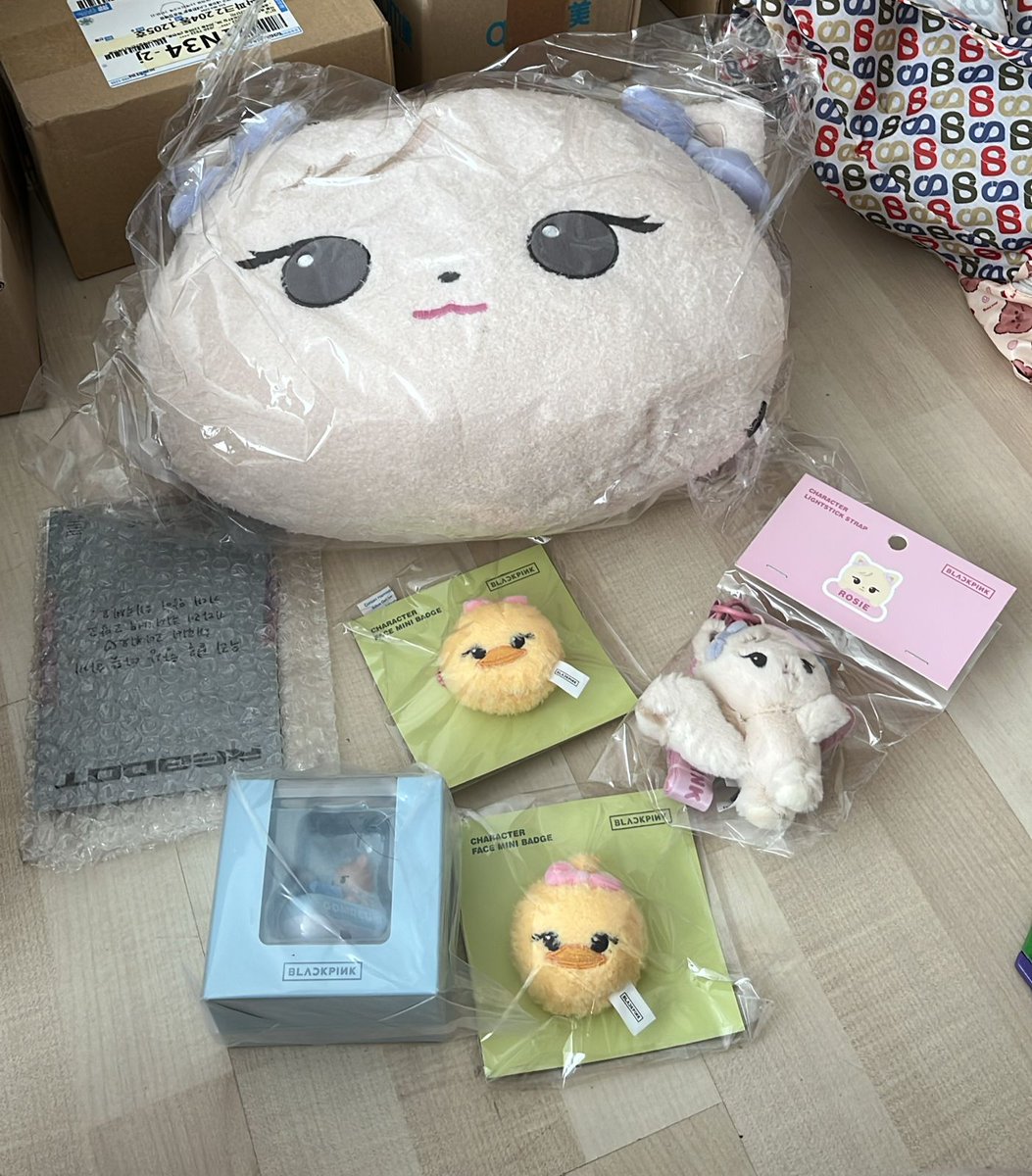 🦋mention aftr dm pls tweet media