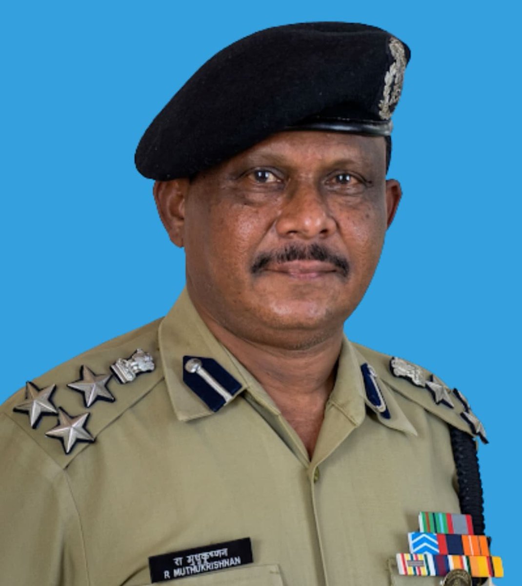 BSF_India's tweet image. DG BSF &amp;amp; All Ranks express heartfelt condolences on demise of Shri R MuthuKrishnan, DIG (Retd).   
Prahari Parivar stands firm with his family in these trying times.        

#JaiHind 
#eShraddhanjali