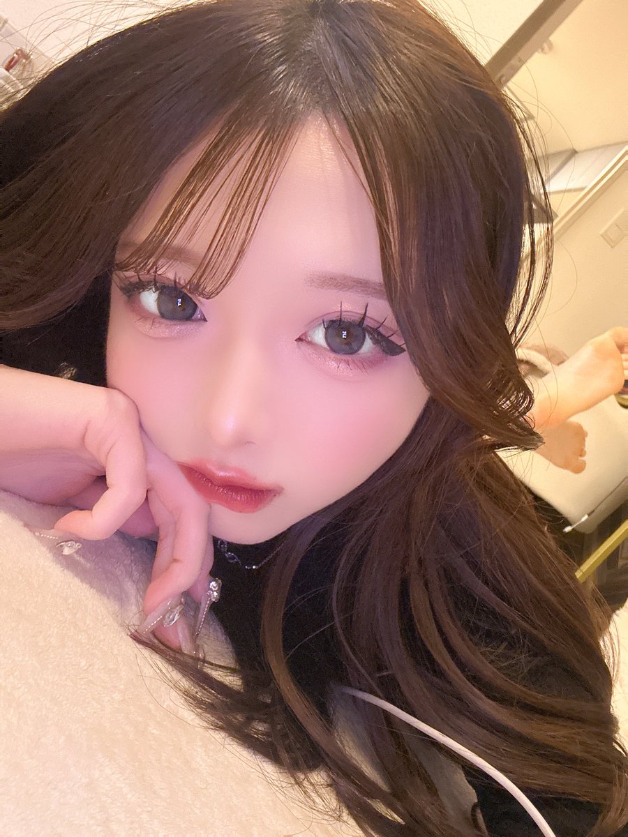 말 tweet media
