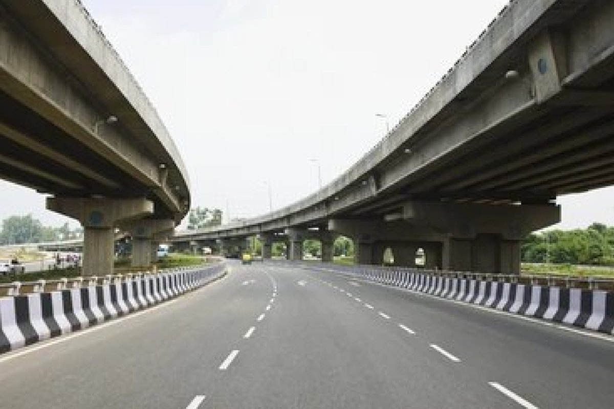 aceupdatemag's tweet image. 𝗦𝗼𝘂𝘁𝗵 𝗗𝗲𝗹𝗵𝗶 𝗴𝗲𝘁𝘀 𝗮 𝗺𝗮𝗷𝗼𝗿 𝗶𝗻𝗳𝗿𝗮𝘀𝘁𝗿𝘂𝗰𝘁𝘂𝗿𝗲 𝗯𝗼𝗼𝘀𝘁

Read More: aceupdate.com/south-delhi-ge…

#ACEUpdate  #Infrastructuredevelopment #IntegratedTransport #MehrauliBadarpurRoad #Roadconnectivity #TransportUpgrade #CityConnectivity