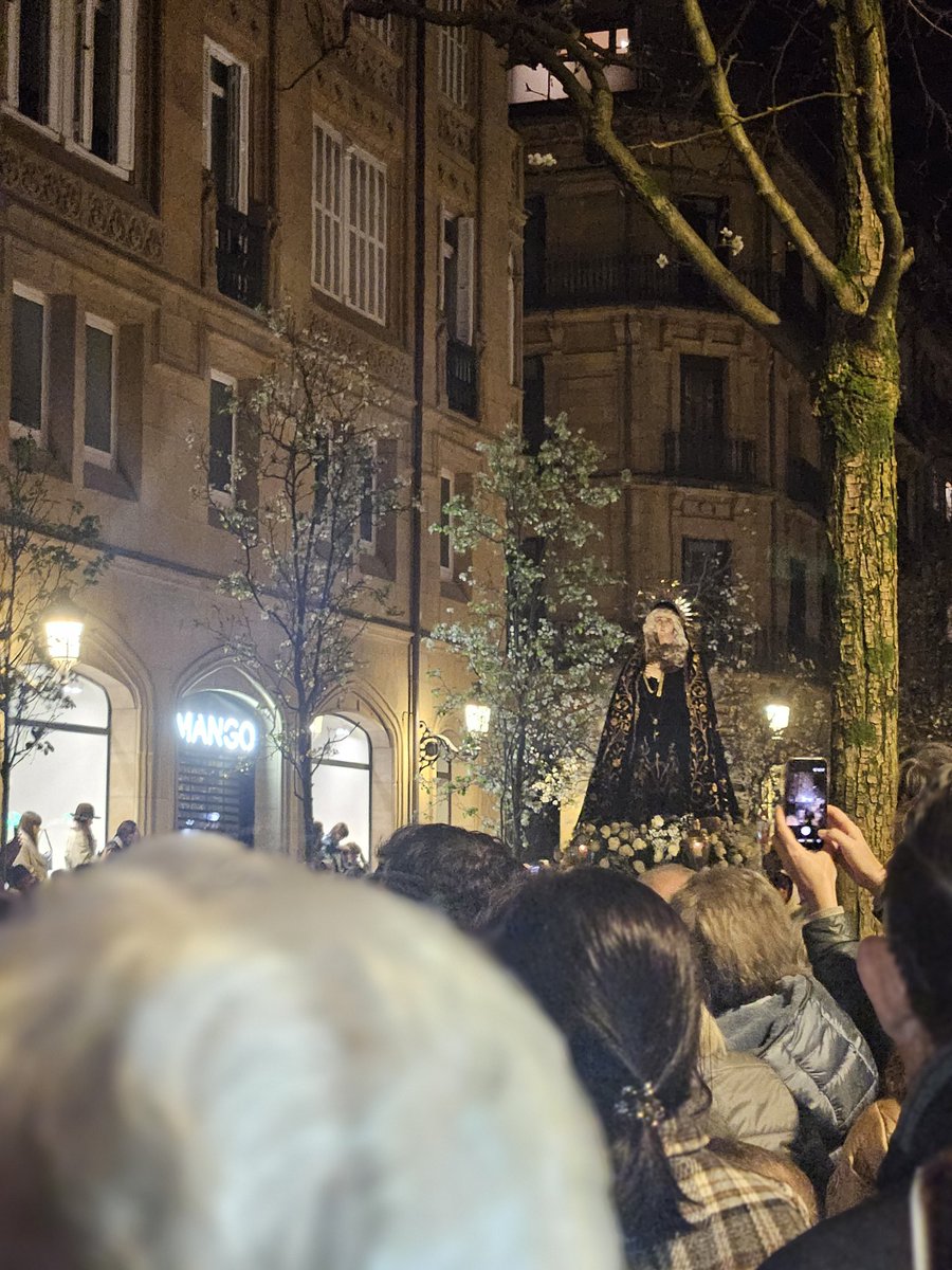 humberagt's tweet photo. San Sebastián, 59 años después https://t.co/GIo0vwRhQd