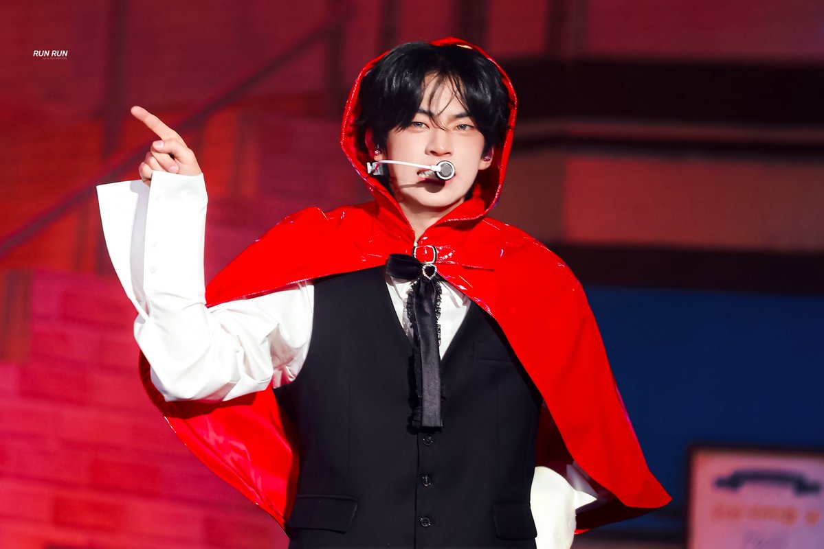 𝙍𝙐𝙉 𝙍𝙐𝙉 tweet media