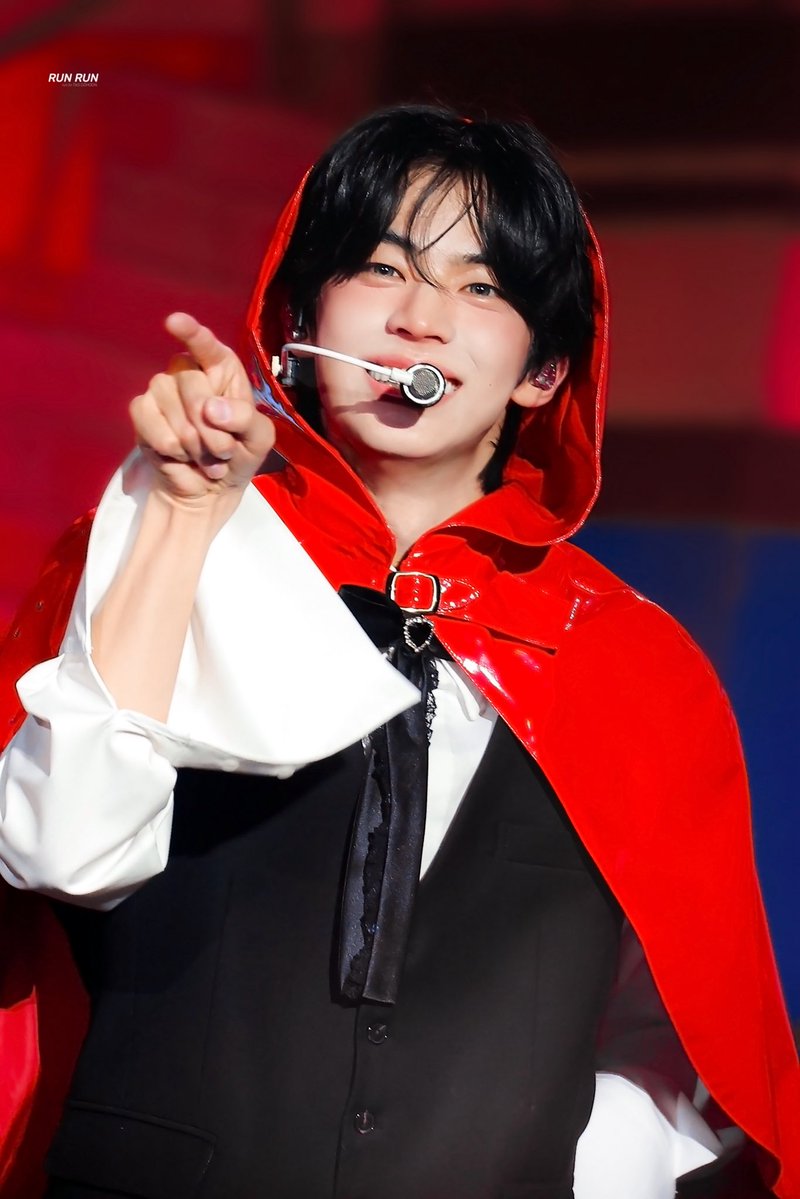 𝙍𝙐𝙉 𝙍𝙐𝙉 tweet media