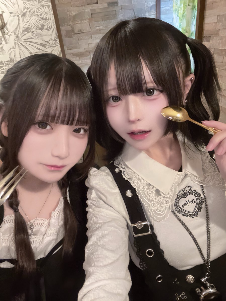 ひつぎ tweet media