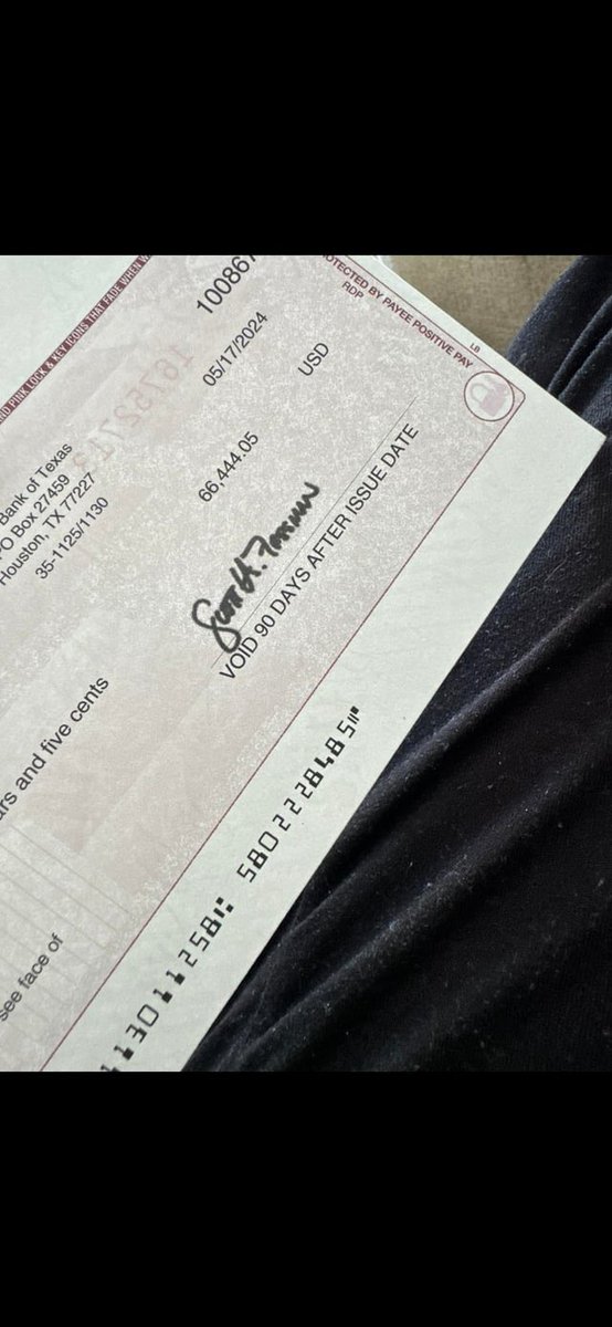 ผีร้ายจงออกไป! tweet media