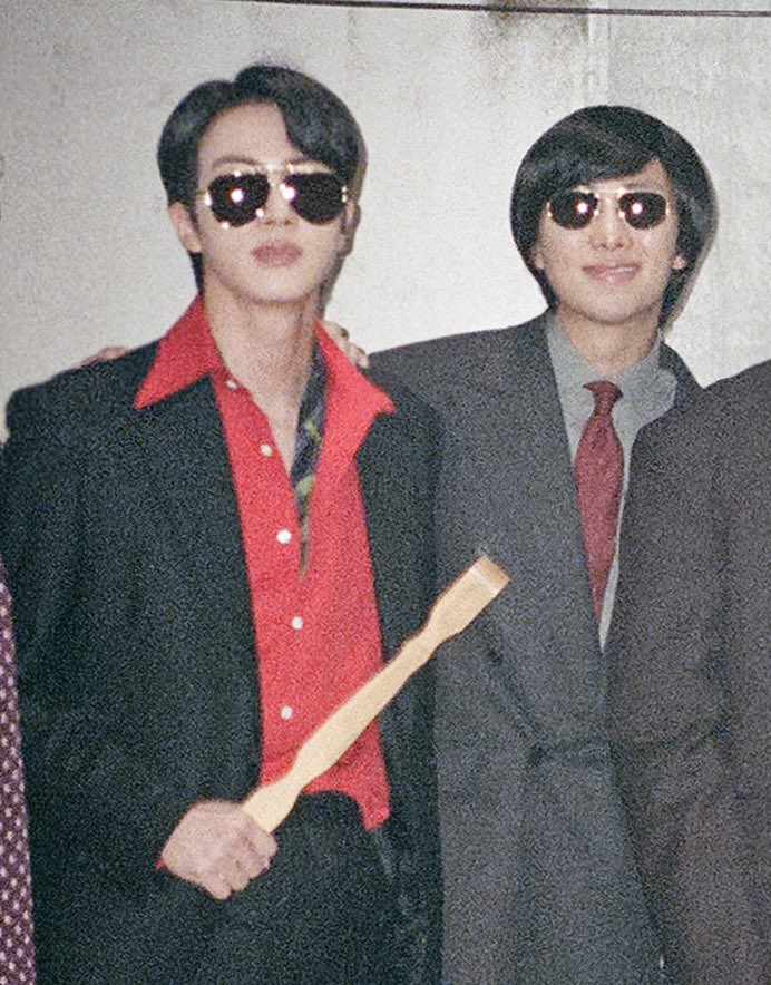 seokjinnie's cheeks 👨🏻‍🚀💙 tweet media