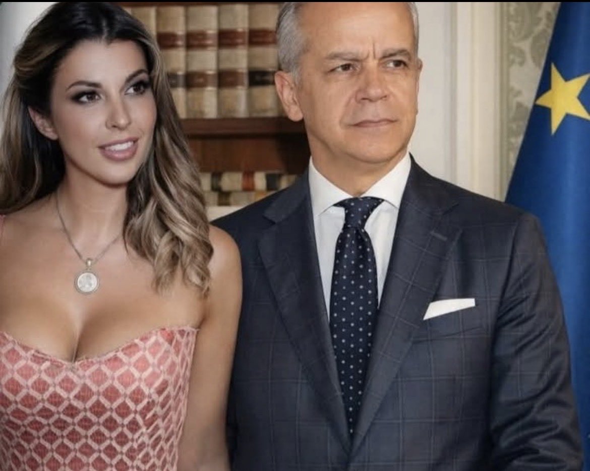 Frenkie_Woody tweet media