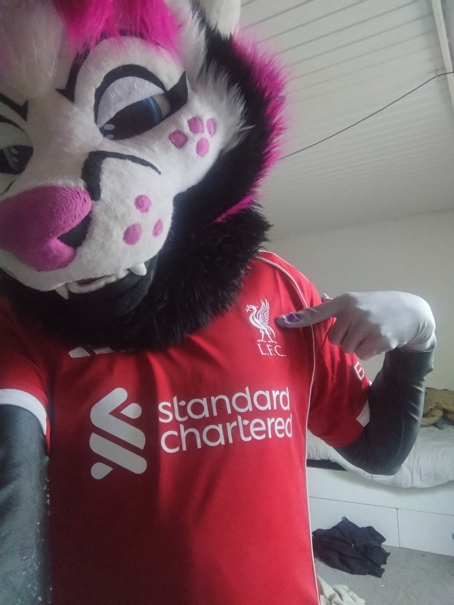 Night 🇩🇰 AnimalzApril? - EF tweet media