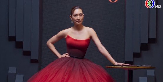 𝑅𝑒𝑎𝑐𝘩𝑒𝑠𝑠. tweet media