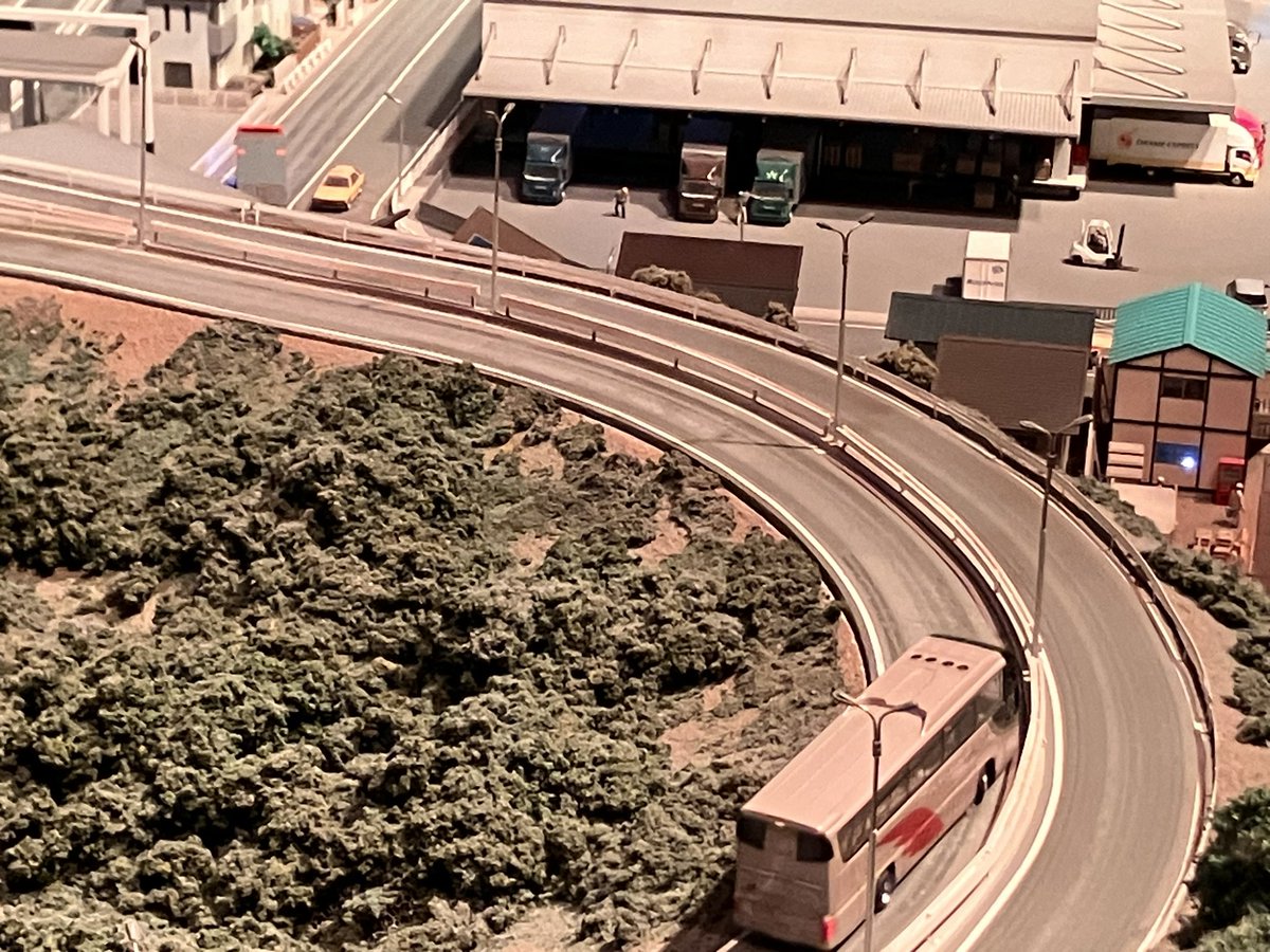 えんどみる tweet media