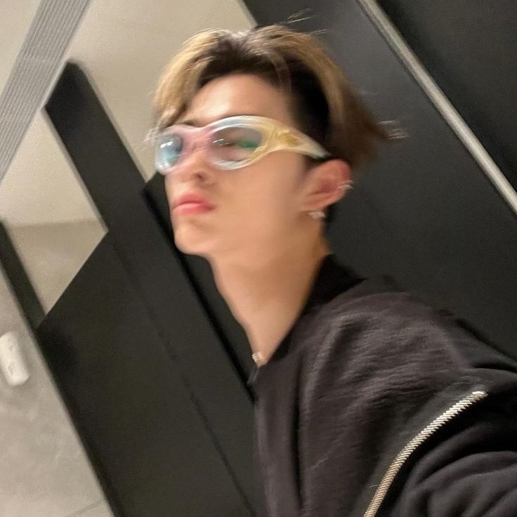 shy. ♡ tweet media